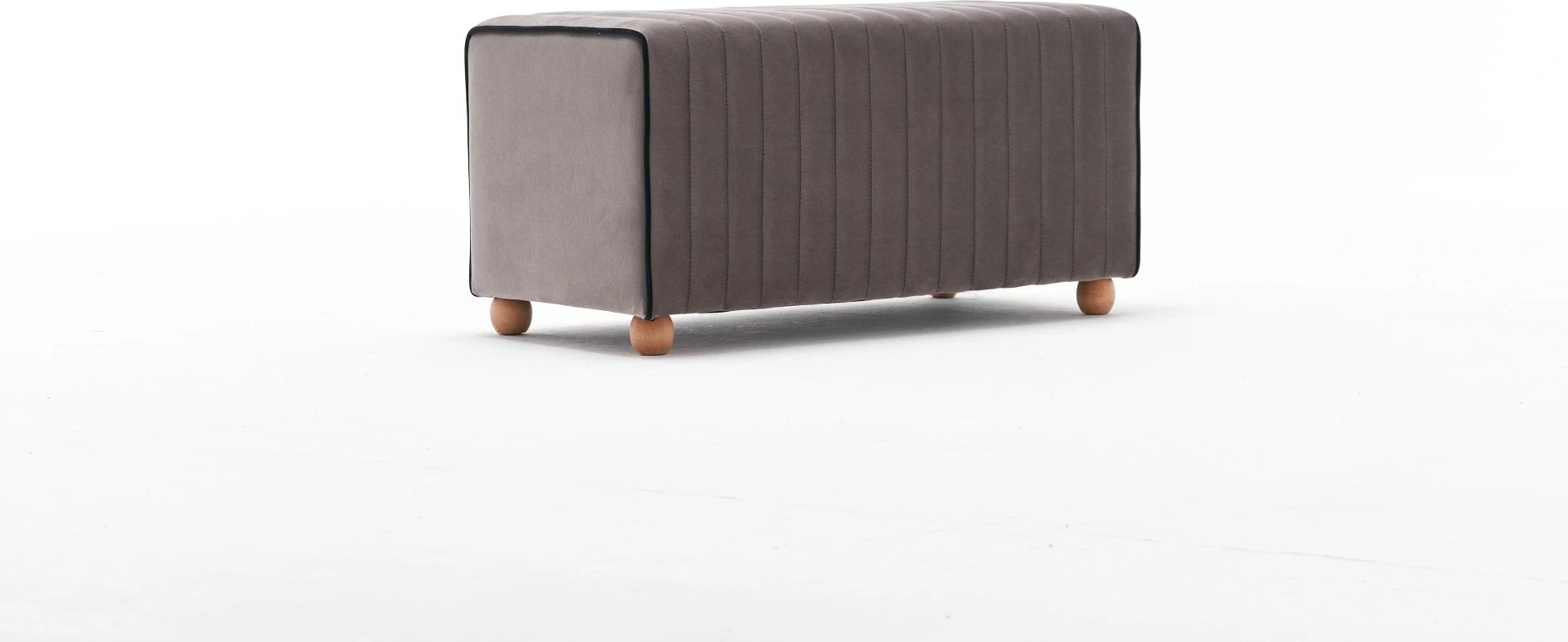 Puf Mabel, kadife ngjyrë mink, Atelier del Sofa