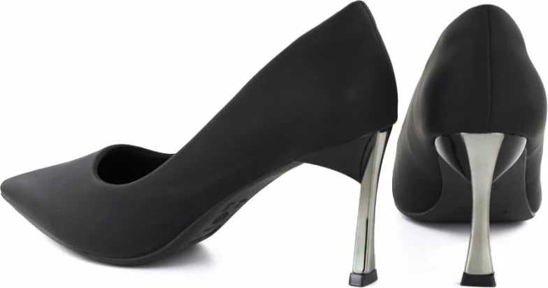 Këpucë me take Potocki NI41306, të zeza