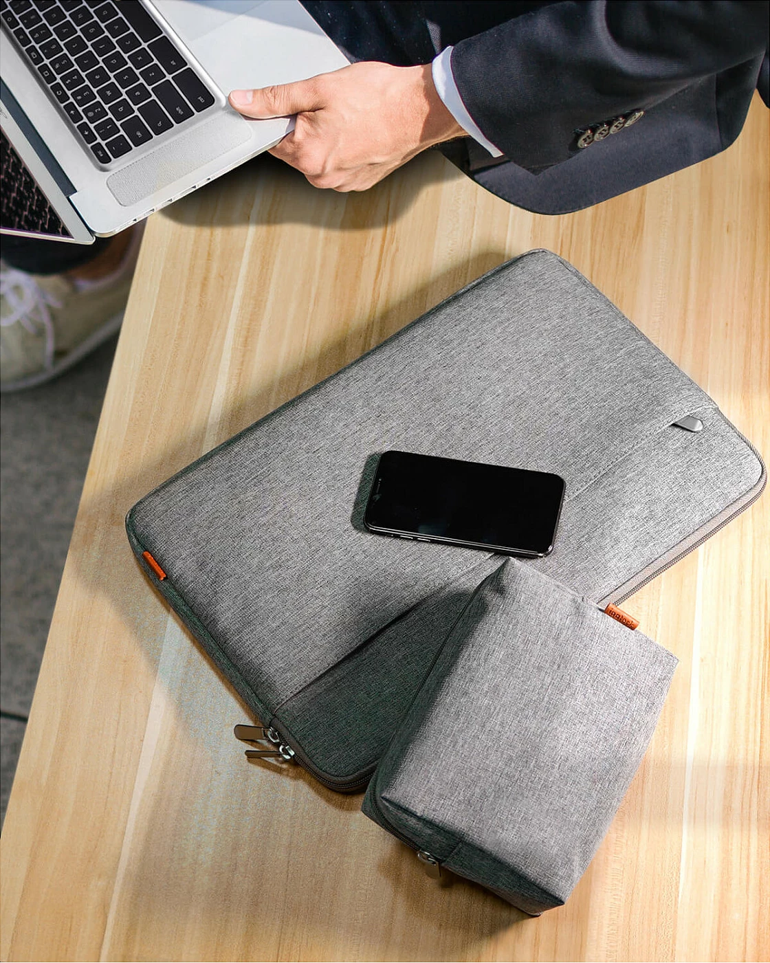 Çantë sleeve për laptop inateck LB01005-13, 13.3", me zinxhir, rezistente ndaj spërkatjeve, Gri