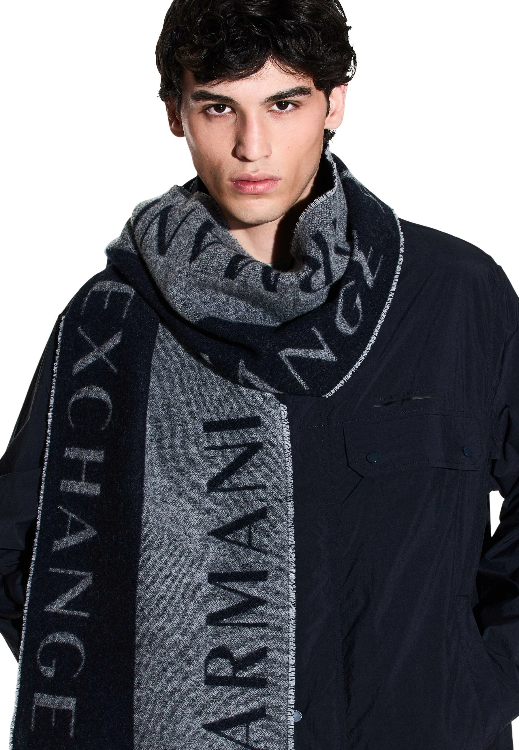 Shall për meshkuj Armani Exchange XM001715 AF17471, gri-blu