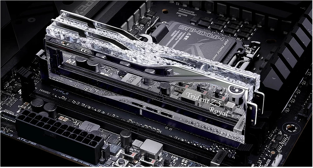RAM Memorje G.Skill Trident Z5 Royal KIT 2x32GB, DDR5, 6400MHz, RGB