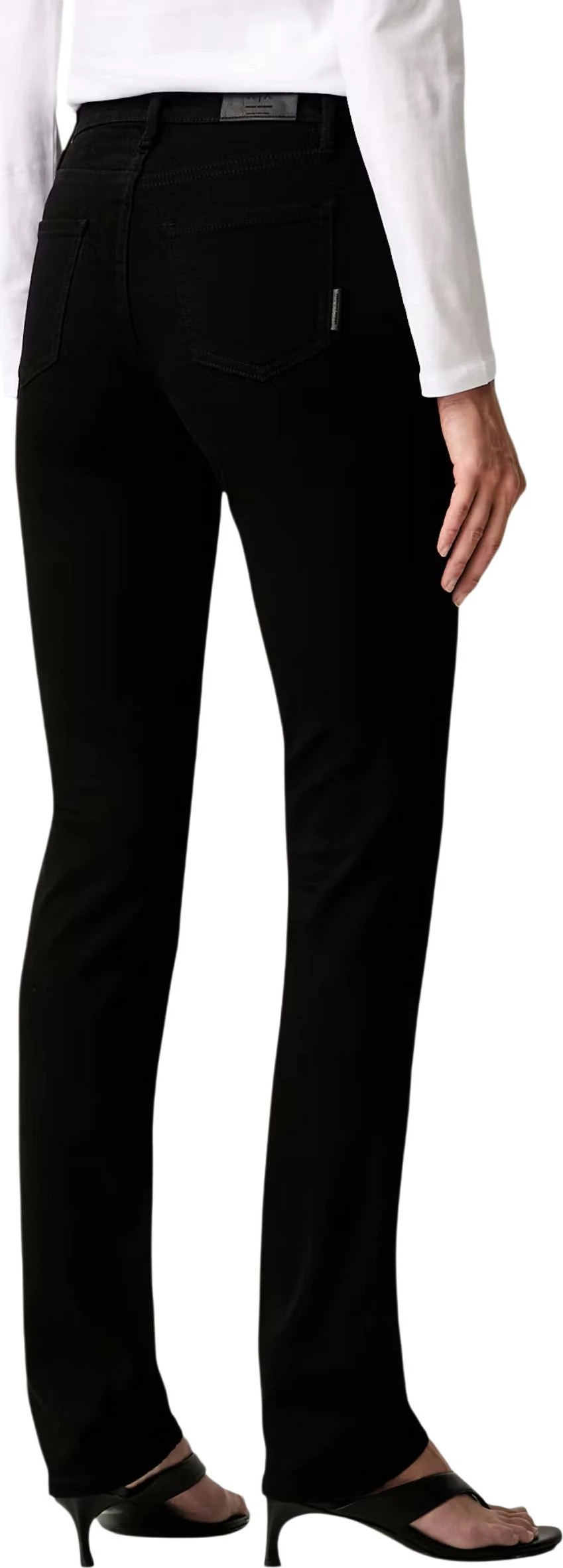 Xhinse për femra Armani Exchange XW000127 AF10866, të zeza [Madhësia: W30 L30]