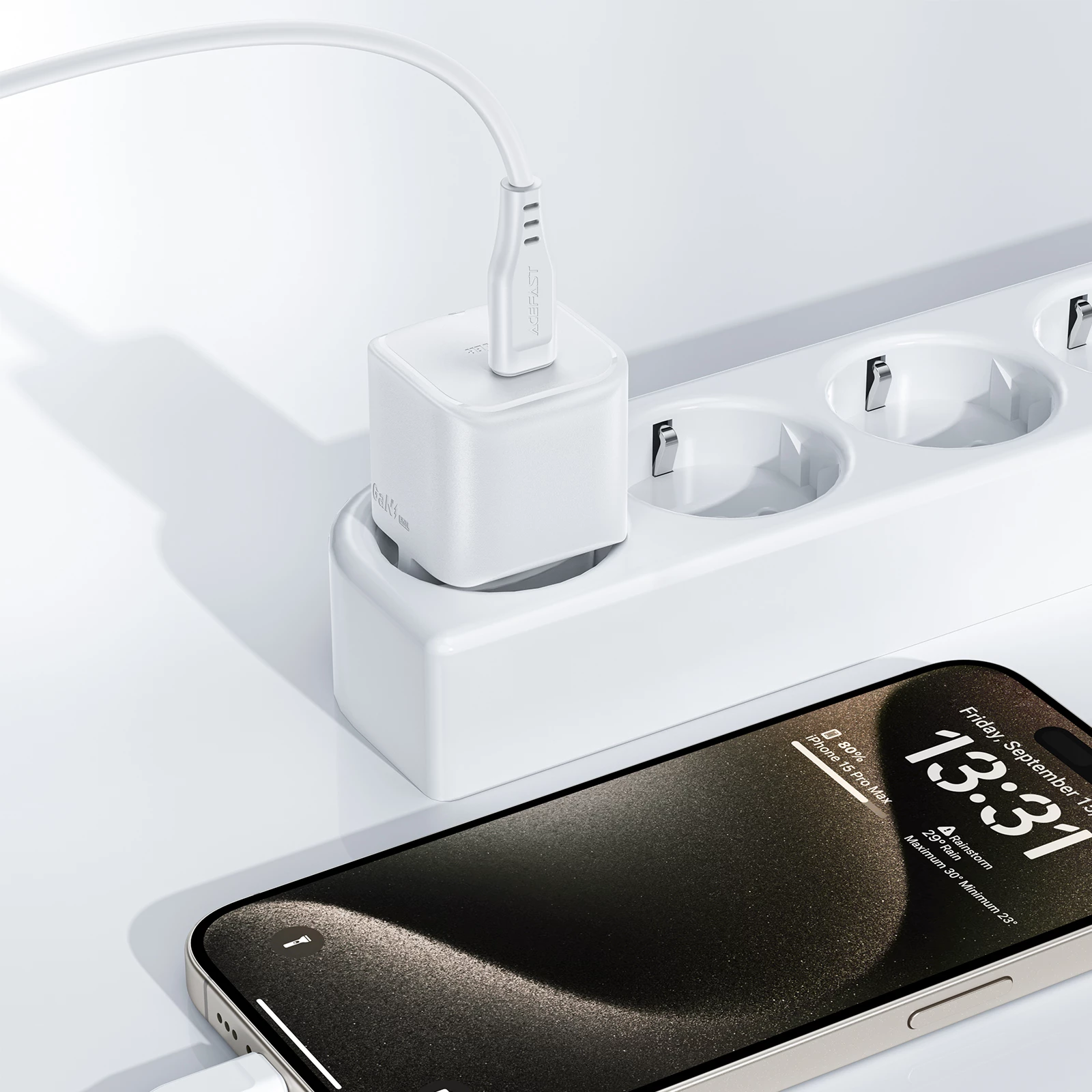 Karikues muri Acefast A73 Mini, 20W GaN, me kabllo USB-C, Bardhë