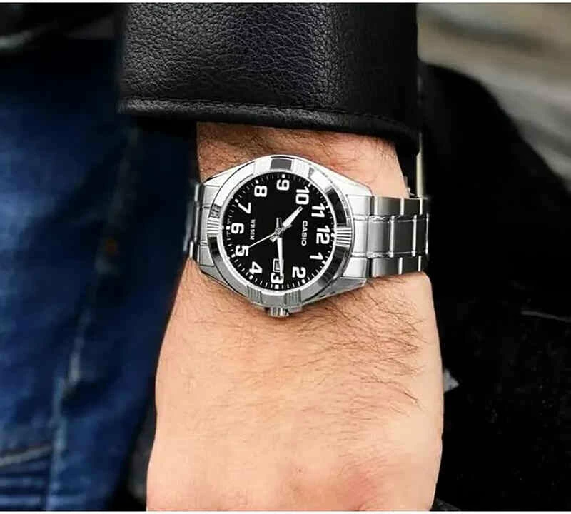 Orë dore Casio MTP-1308D-1B, e argjendtë/zezë