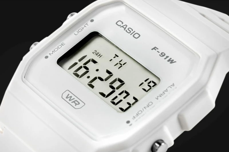 Orë dore unisex Casio F-91WB-7AEF, e bardhë, me kuti
