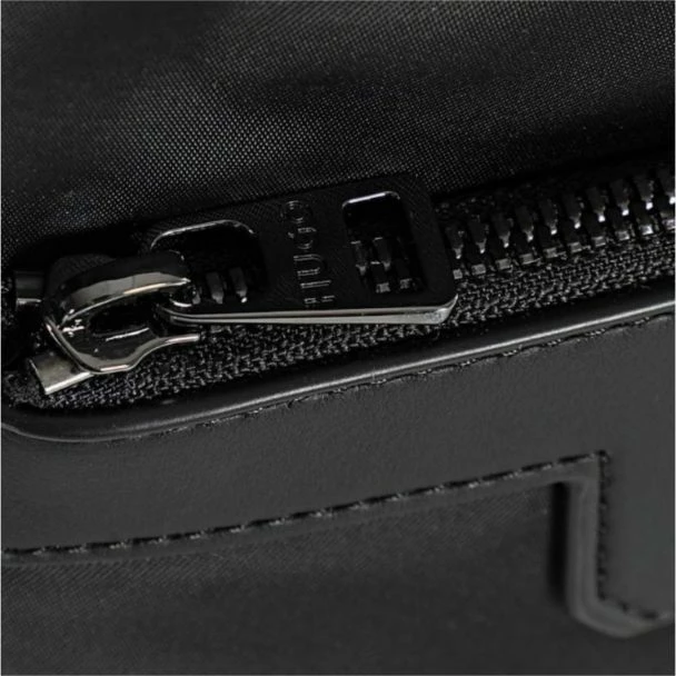 Çantë dore për meshkuj Hugo, e zezë