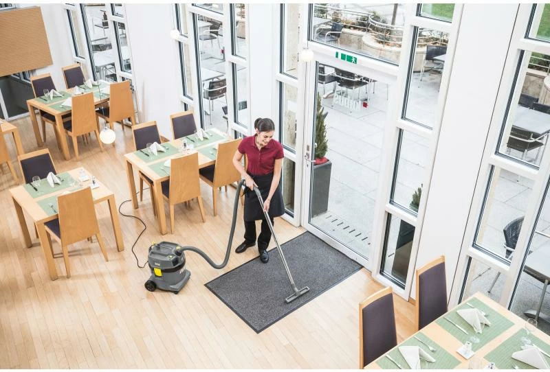 Fshesë me korrent industriale Kärcher NT 22/1 Ap L (1.378-600.0), e lagët/e thatë, e zezë/gri/verdhë