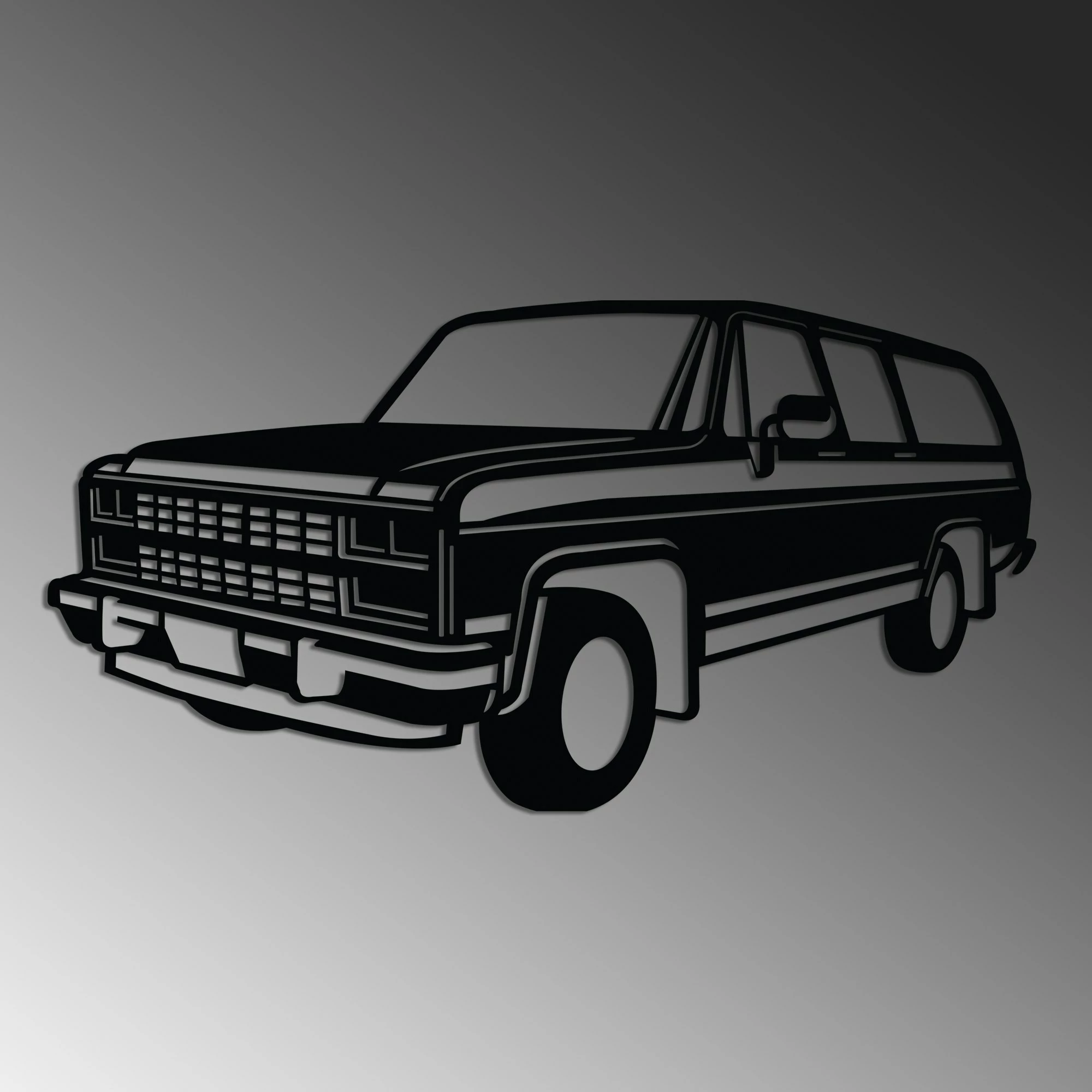 Aksesor dekorativ metalik për mur, Wallity, Chevrolet Suburban, ngjyrë e zezë, 60x32cm