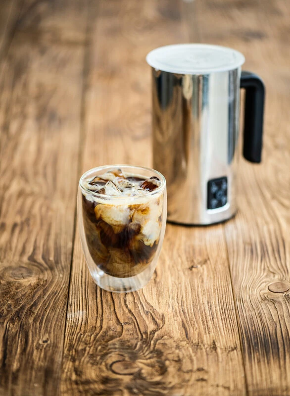 Aparat Për Qumësht ETA LATTEO 618990000