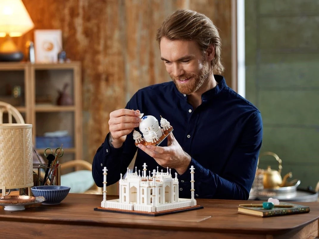 LEGO ARCHITECTURE Taj Mahal 21056