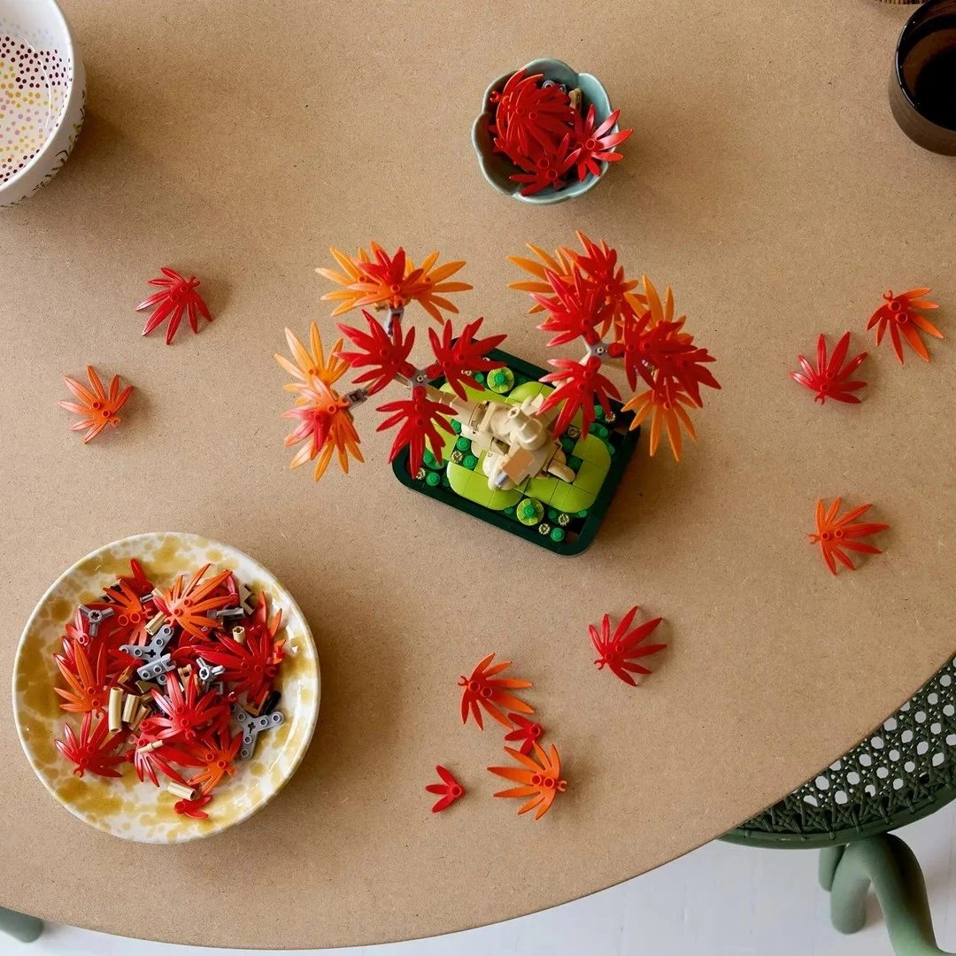 Set LEGO Japanese Red Maple Bonsai Tree 10348, për të rritur, 220mm, e kuqe/portokalli