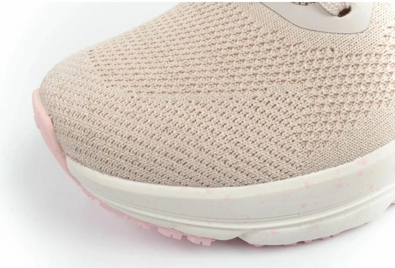 Këpucë Joma për femra, bezhë