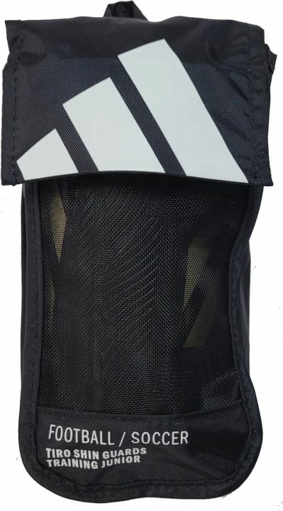 Mbrojtëse për futboll adidas, të zeza