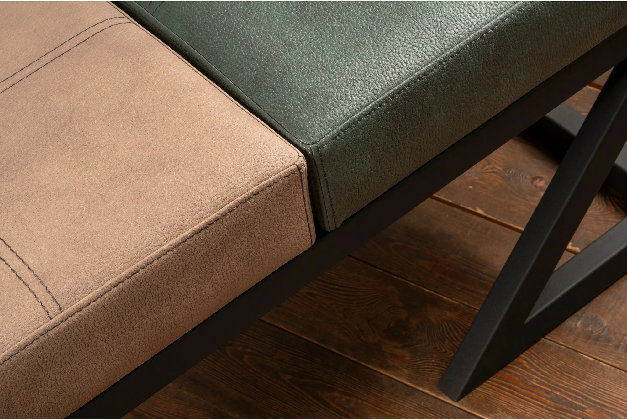 Puf industrial Atelier del Sofa, bezhë, e gjelbër, Brda