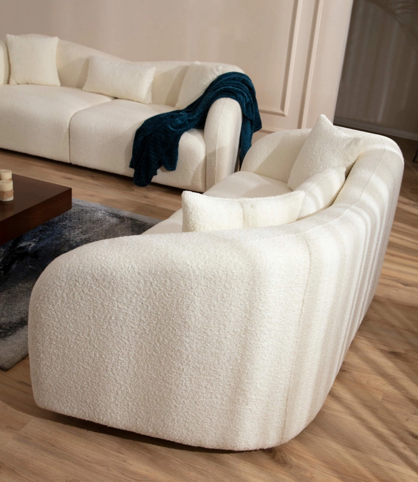 Divan dy vendësh Atelier del Sofa, Venedik, krem