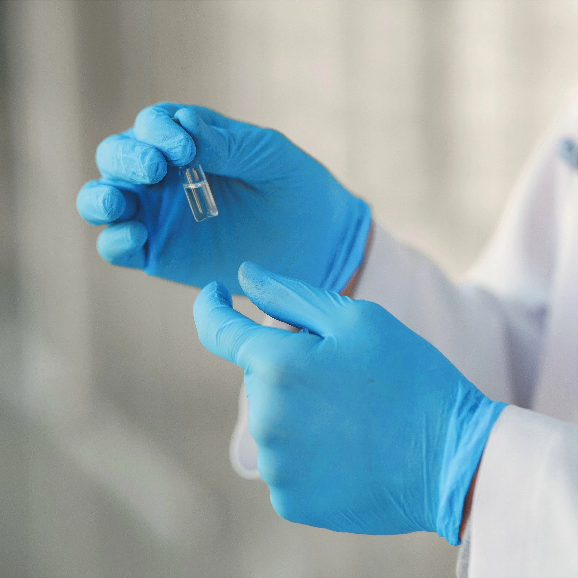 Doreza nitrili CLARA Regular Blue, XL, pa pudër, 100 copë, blu