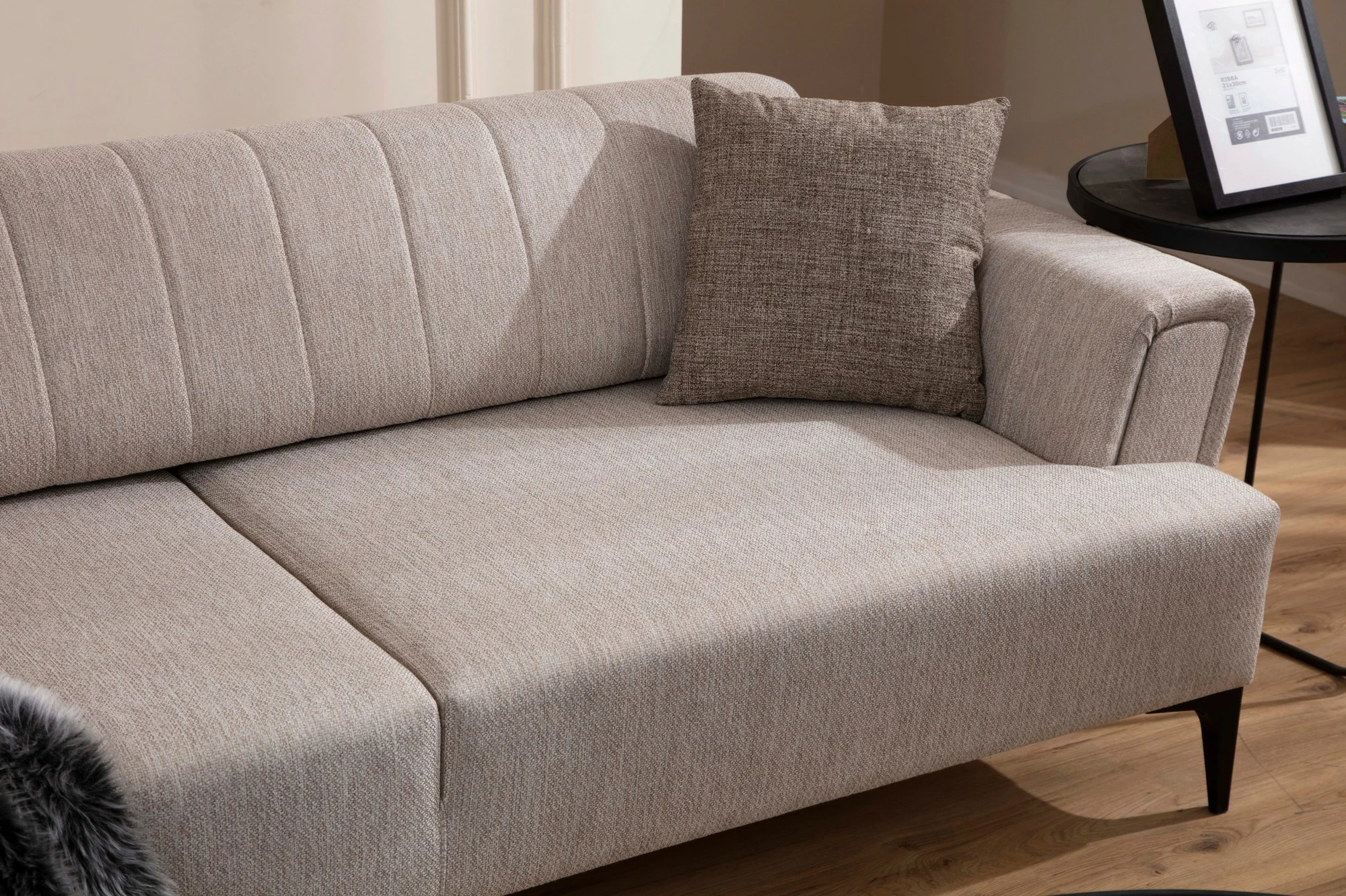 Divan dy vendësh Atelier del Sofa, Hamlet, bezhë