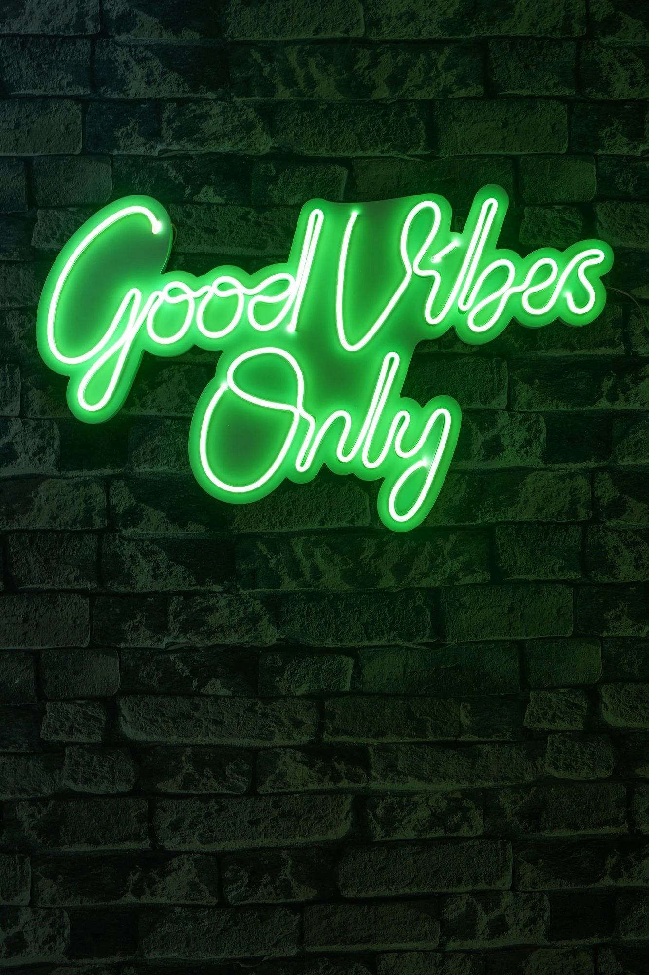 Dekor dritash LED plastike, Good Vibes Only, ngjyrë e gjelbër