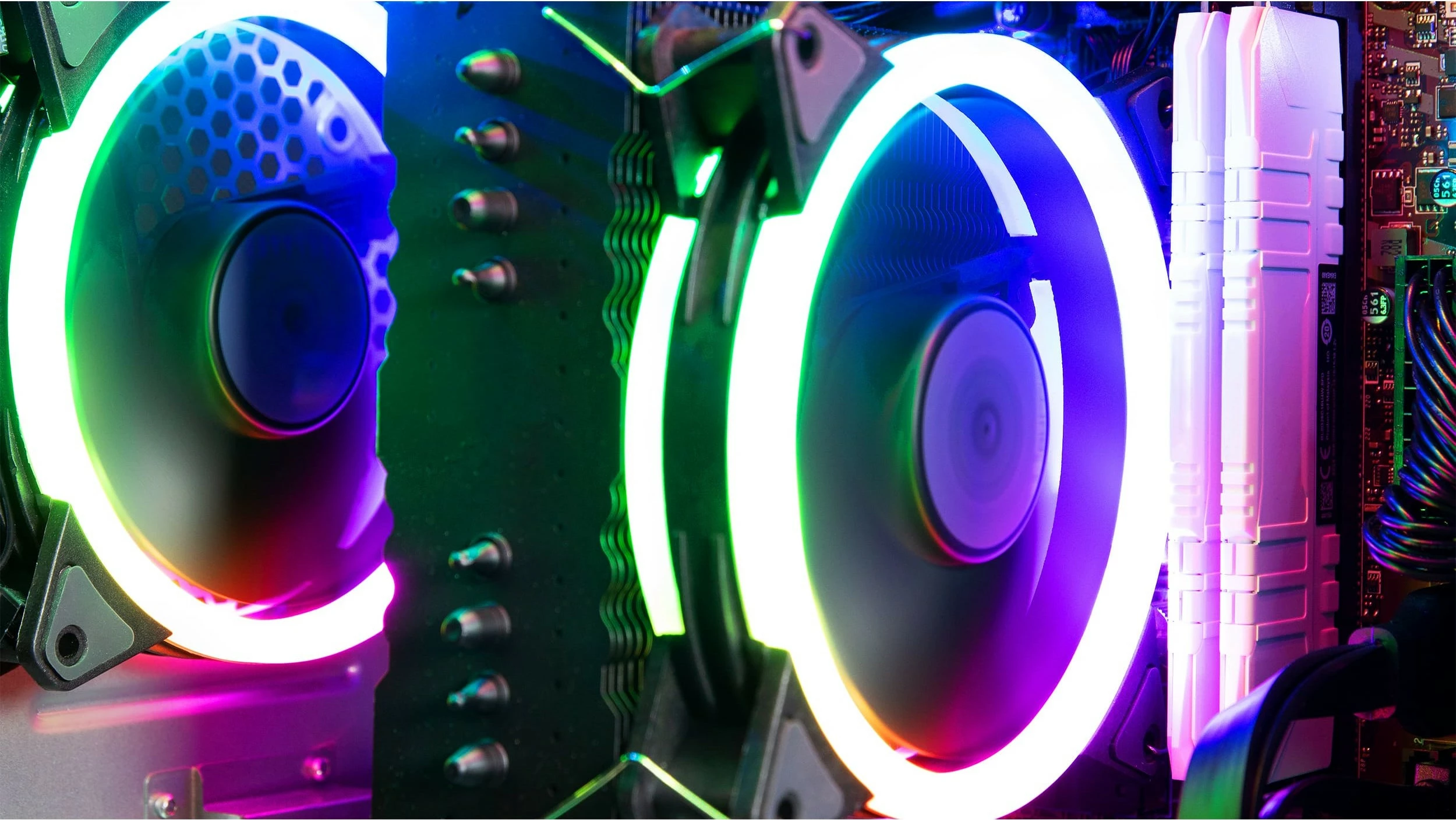 Kompjuter Captiva Advanced Gaming I80-574, i5-14400, 16GB, 500GB SSD, RTX 4060Ti, e zezë