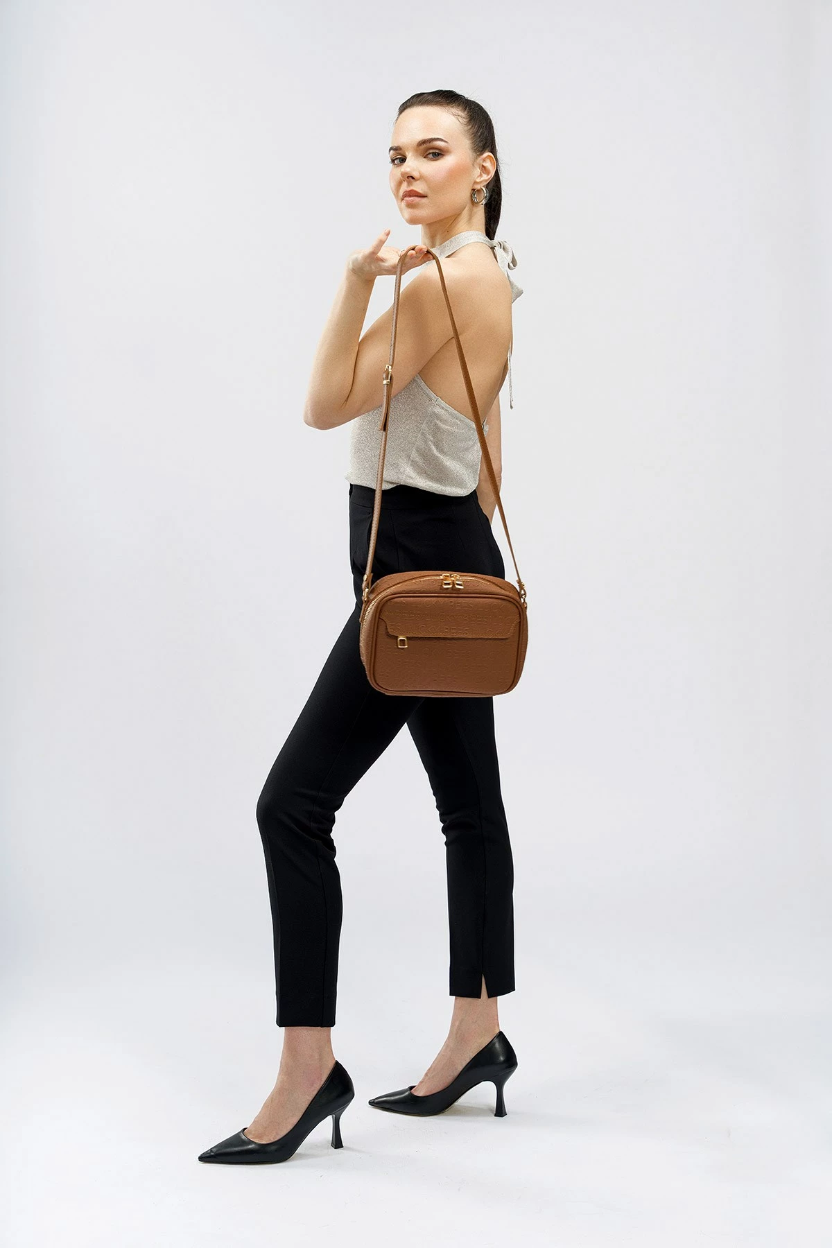 Çantë crossbody Lucky Bees, ngjyrë tan, 951