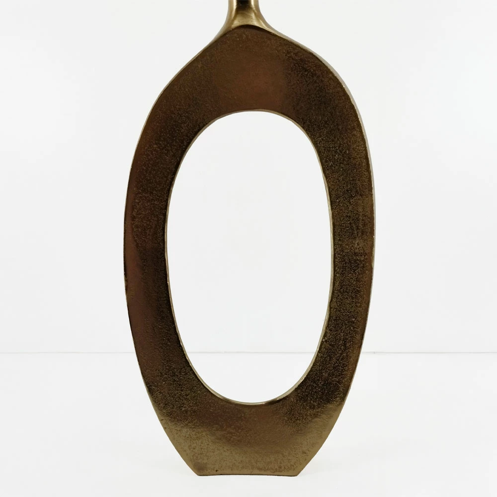 Vazo abstrakte, alumin, ngjyrë ari, 28x5x61cm