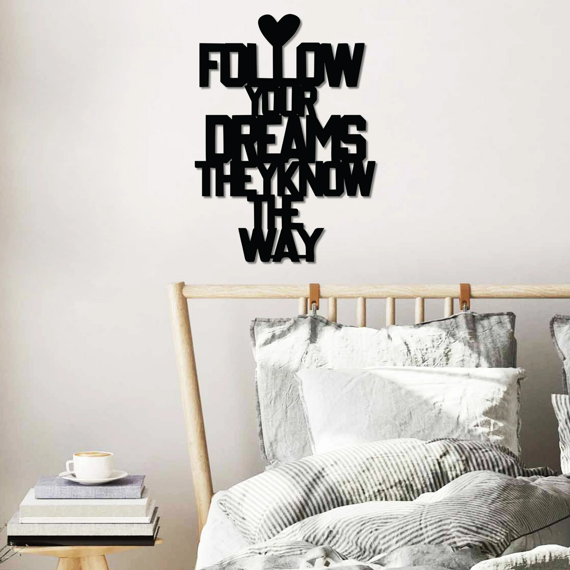 Aksesor dekorativ metalik për mur, Wallity, Dreams Way, ngjyrë e zezë, 40x54cm