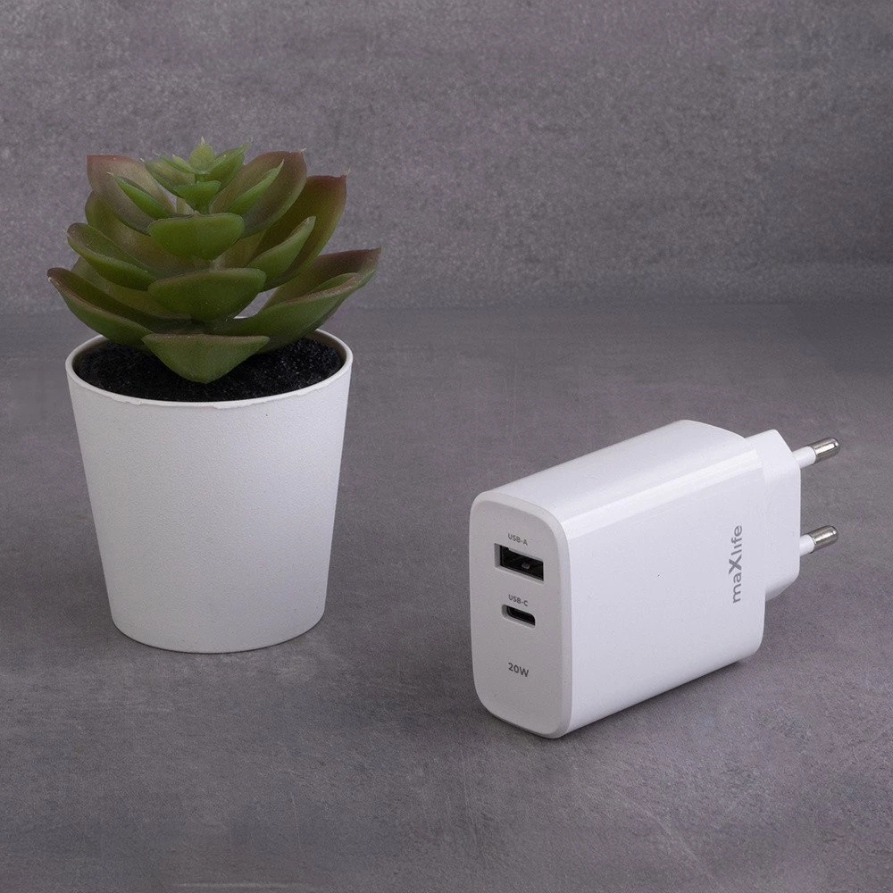 Adapter karikimi Maxlife MXTC-10-20AC 20W PD QC, 1x USB-C + 1x USB, i bardhë