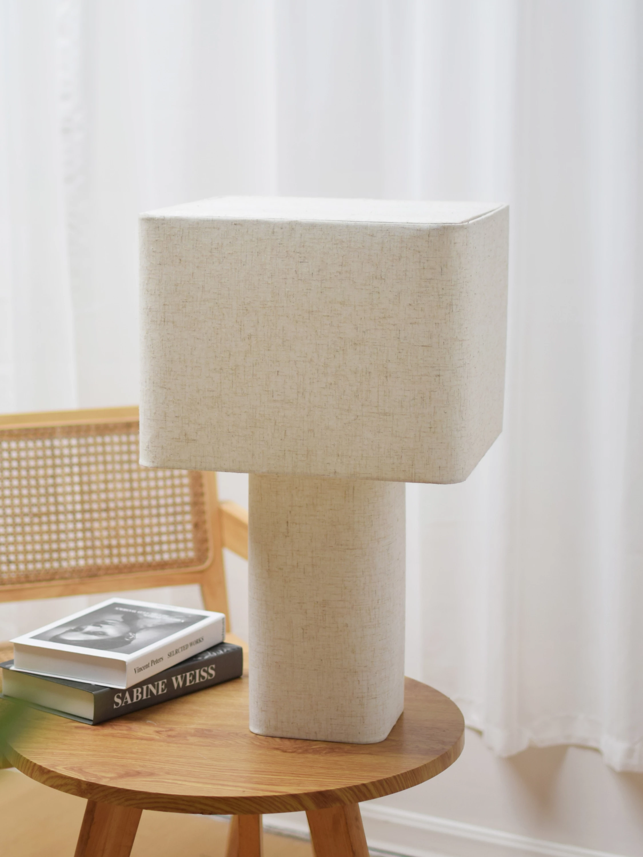 Llambë tavoline LIN, liri bezhë, 33x25x58cm