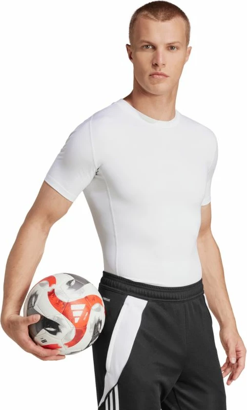 Maicë për meshkuj adidas, e bardhë