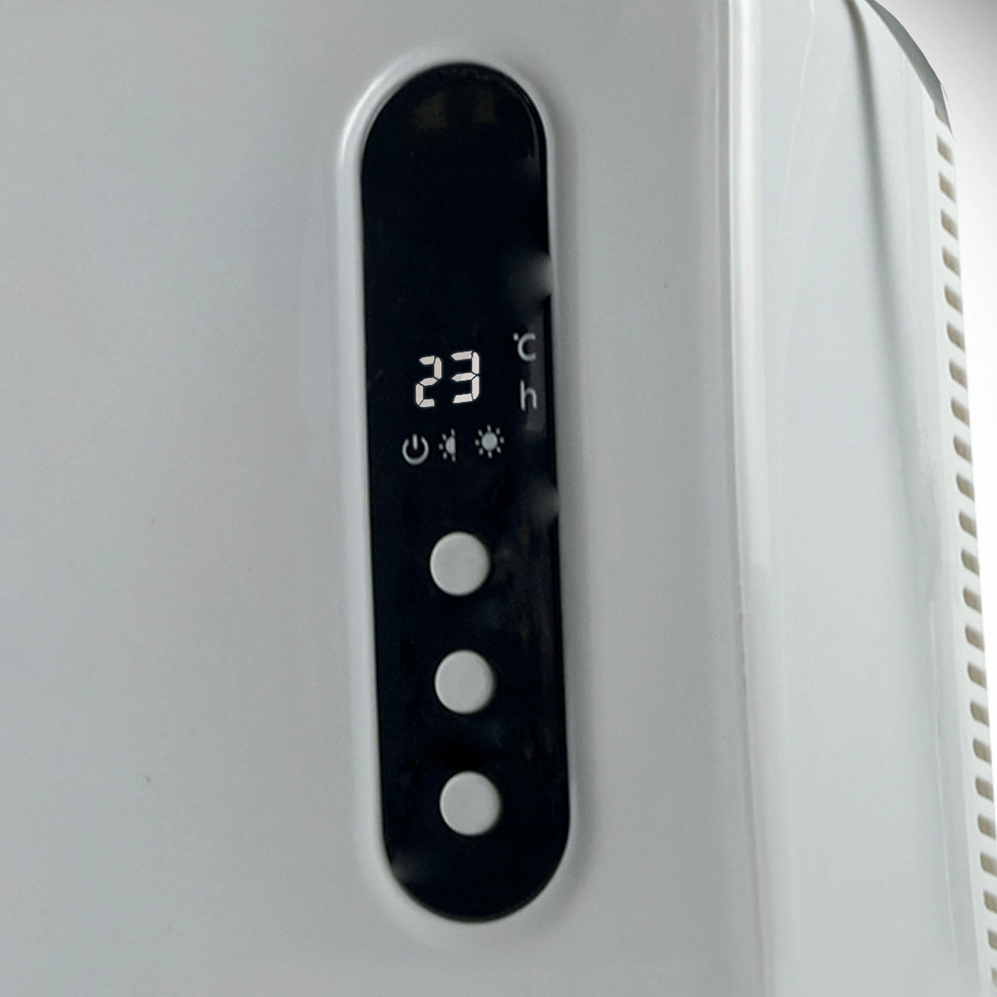 Ngrohës muri PTC, Elit PTC-22 2000W, IP22, telekomandë, timer 7.5h, i bardhë