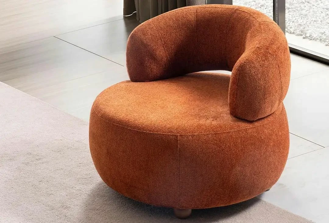 Karrige Wing, Atelier del Sofa, ngjyrë e kuqe qeramike (Tile Red), Rio