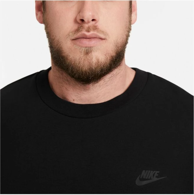 Duks për meshkuj Nike, i zi