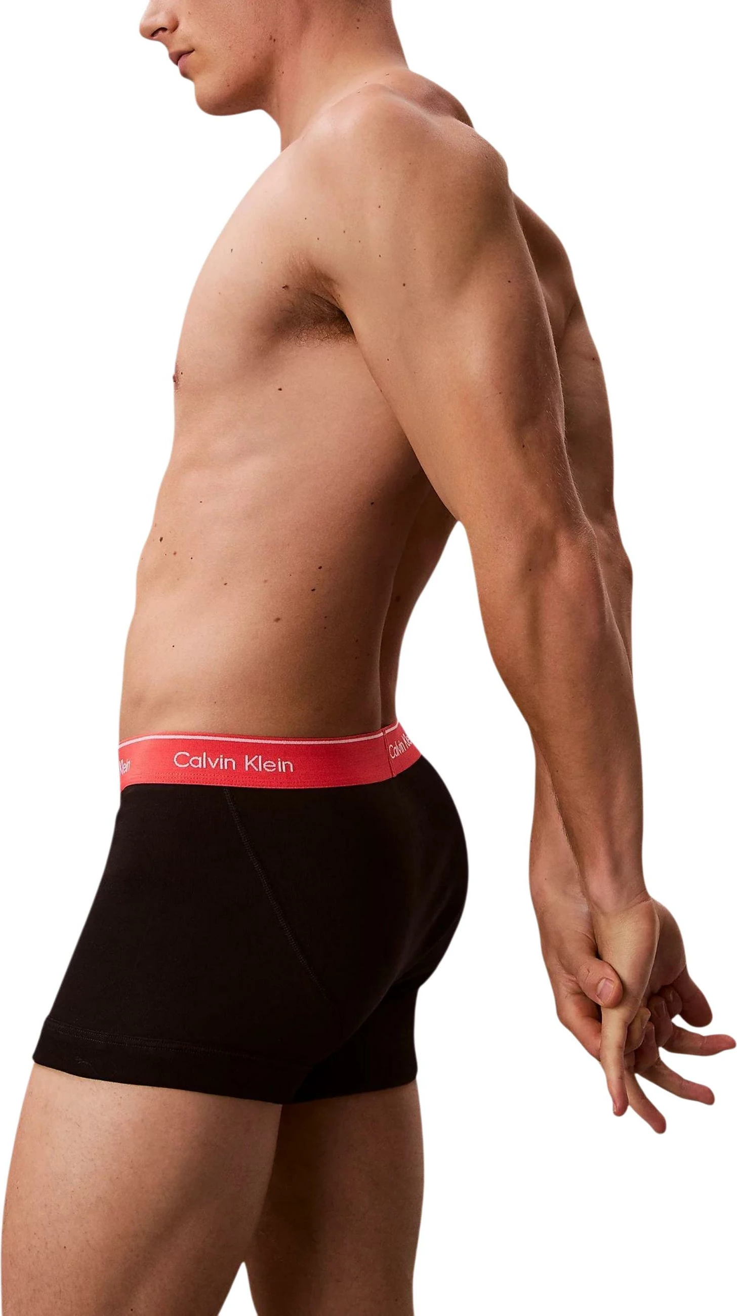 Set të brendshme për meshkuj Calvin Klein Underwear TRUNK 3 PK 000NB4002A, të zeza [Madhësia: XL]