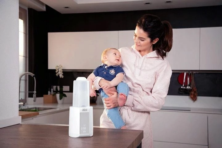 Ngrohës shisheje me sterilizator Chicco CHI000312, 1 shishe, ekran me prekje, bardhë