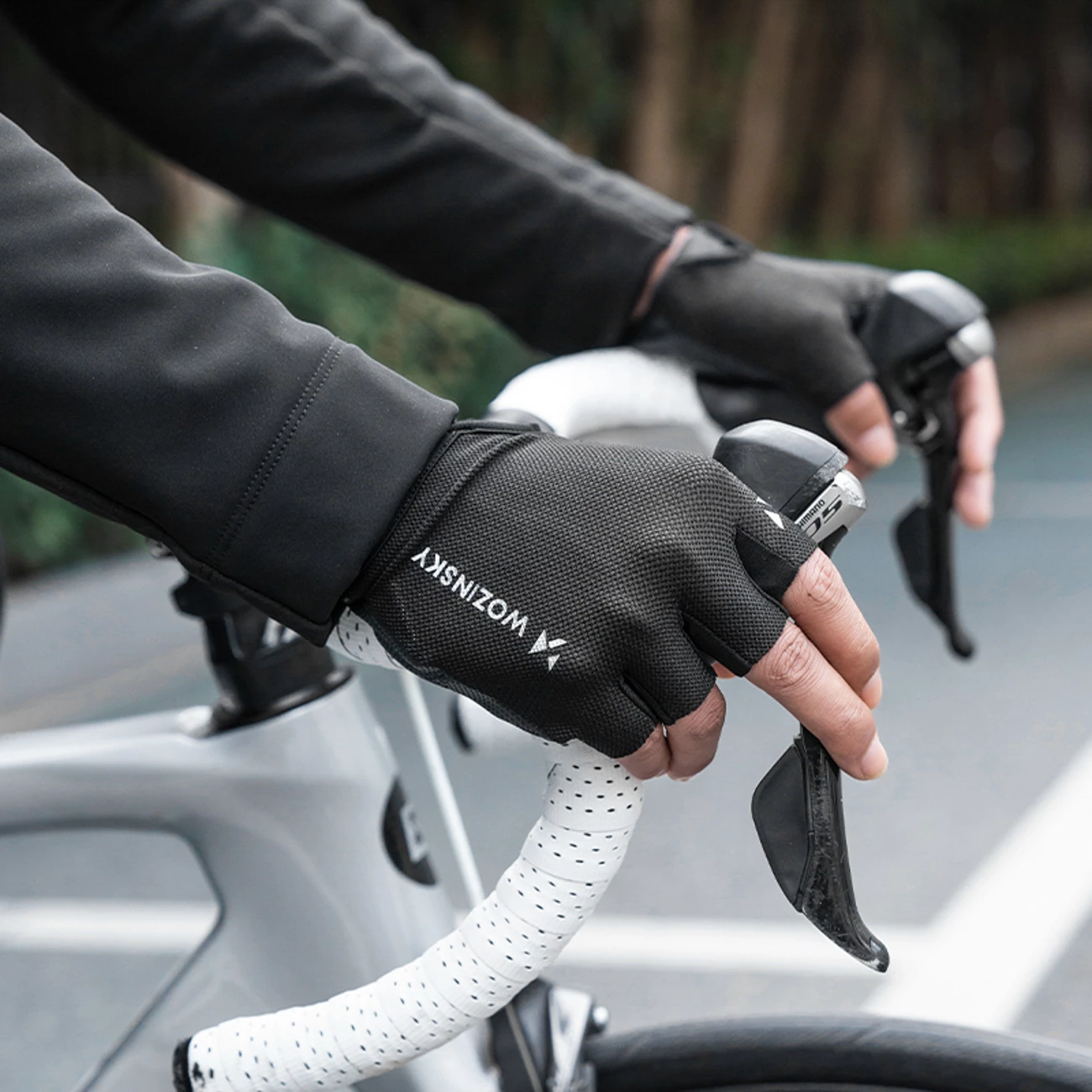 doreza biçiklete Wozinsky WRR-01L, madhësia L, anti-slip, të ajrosshme, ngjyrë e zezë