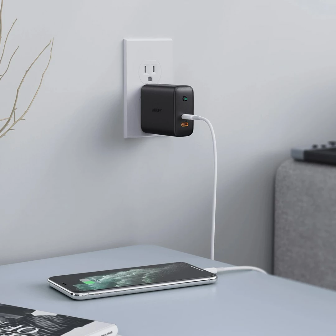 Karikues për celular AUKEY PA-D2, 36W, i zi