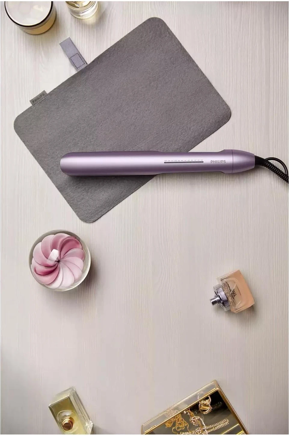 Piaster flokësh Philips StraightCare BHS530/00, pllaka qeramike, rregullim temperature deri 230°C, vjollcë