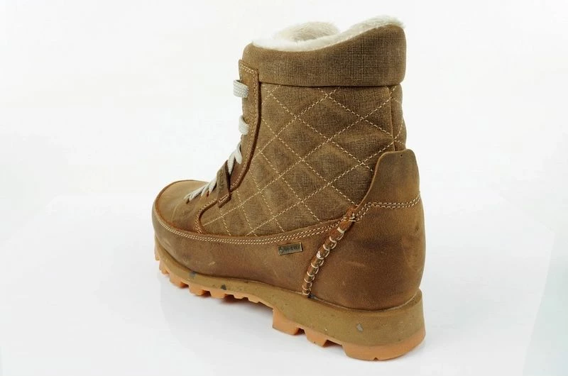 Atlete trekking për femra Aku, të zeza