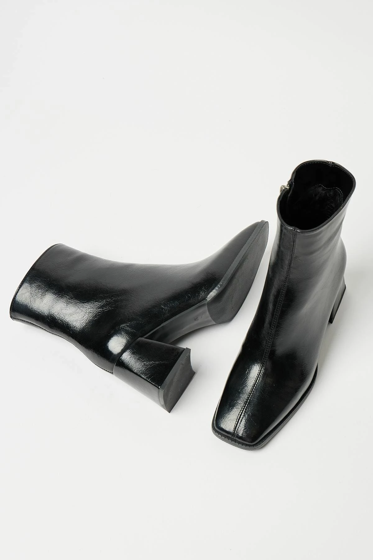 Çizme për gra, ngjyrë e zezë, Jumeon, MK1345025KR20-004