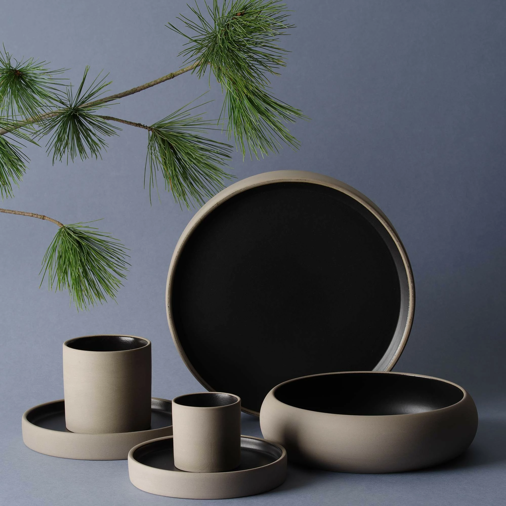 Pjatë gourmet Fine Dine Mia Ø240mm stoneware, e zezë/hiri, set 2 copë