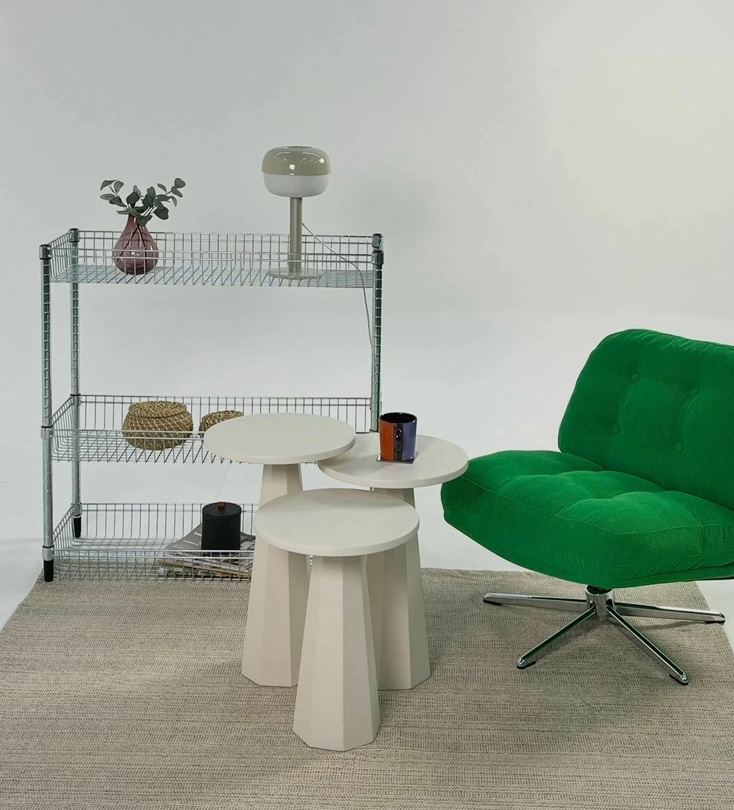 Set tavolinash anësore Skye Decor, Lilyum (57 + 52 + 47), krem