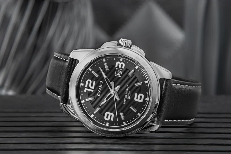 Orë dore për meshkuj CASIO MTP-1314PL-8AVEF, e zezë, me kuti