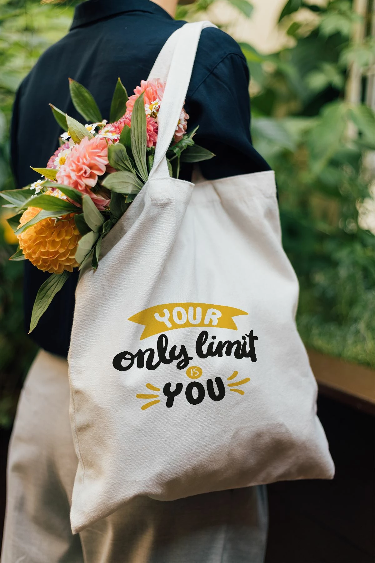 Çantë tote Zoozie Bags, model 37, shumëngjyrëshe