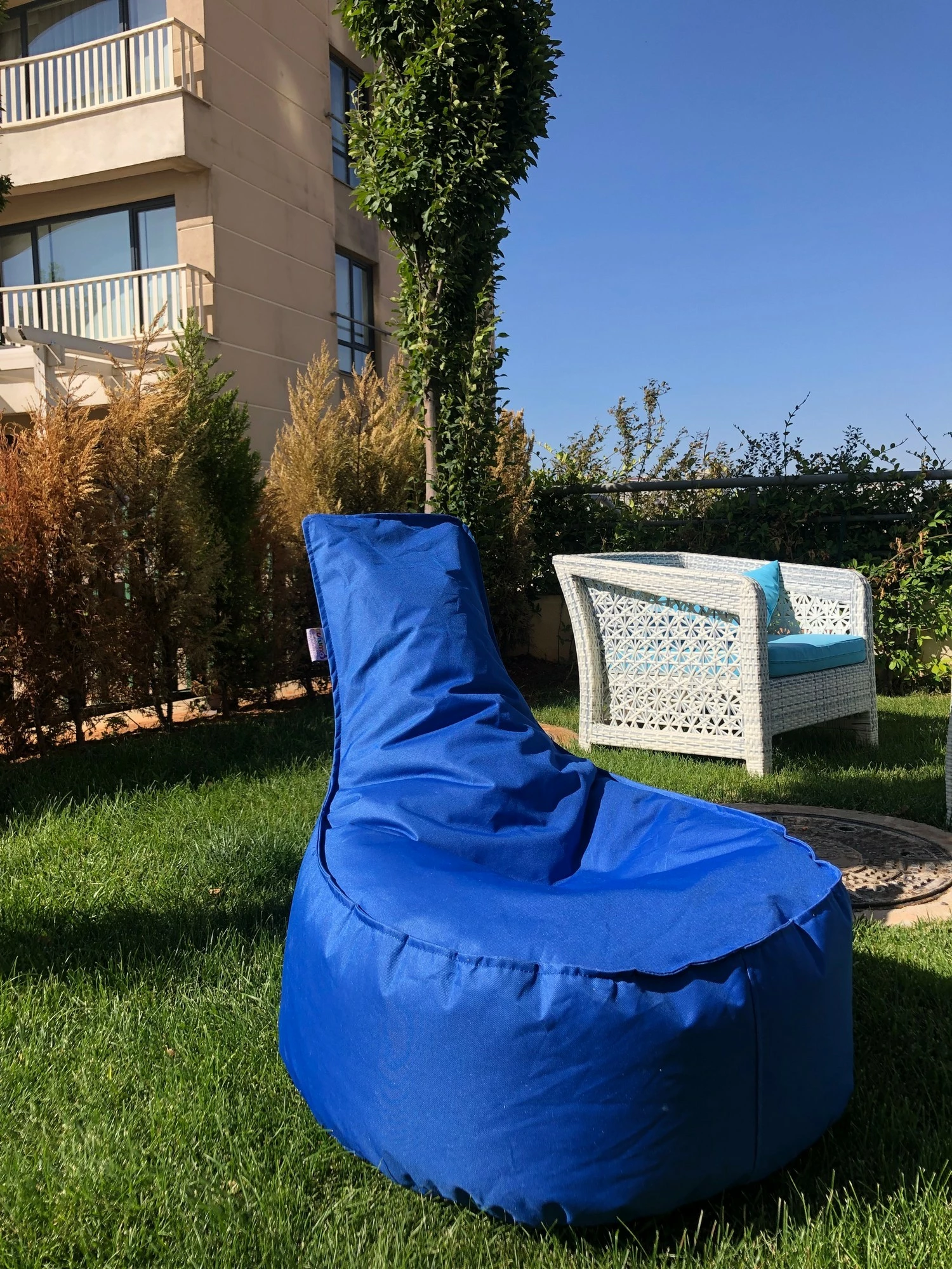 Qebe për ulje, ngjyrë kaltër, Atelier del Sofa, Aktif
