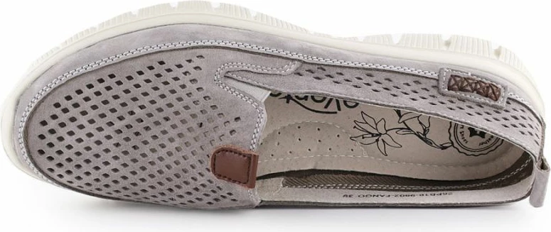 Këpucë lëkure për femra eVento, gri