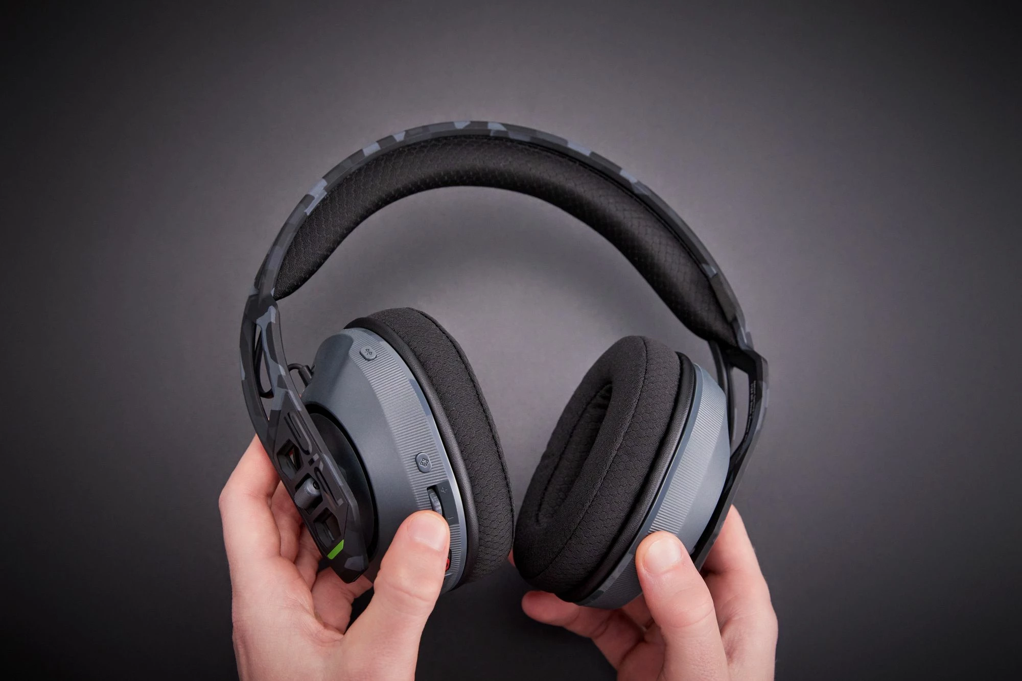 Kufje gaming Nacon RIG 600 Pro HX, wireless, over-ear, surround sound, Bluetooth 5.1/2.4GHz USB-C, 40mm, mikrofon me anulim zhurme, e zeza