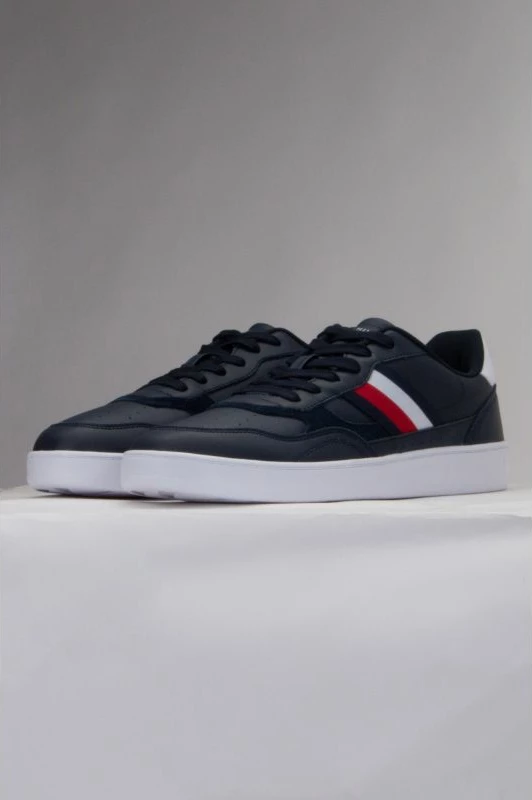 Këpucë Tommy Hilfiger për meshkuj, blu marine