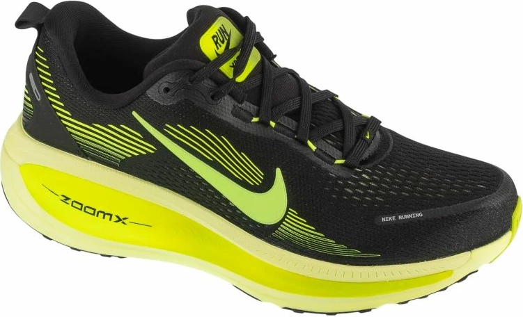 Atlete Nike Vomero 18 HM6804-008, të zeza