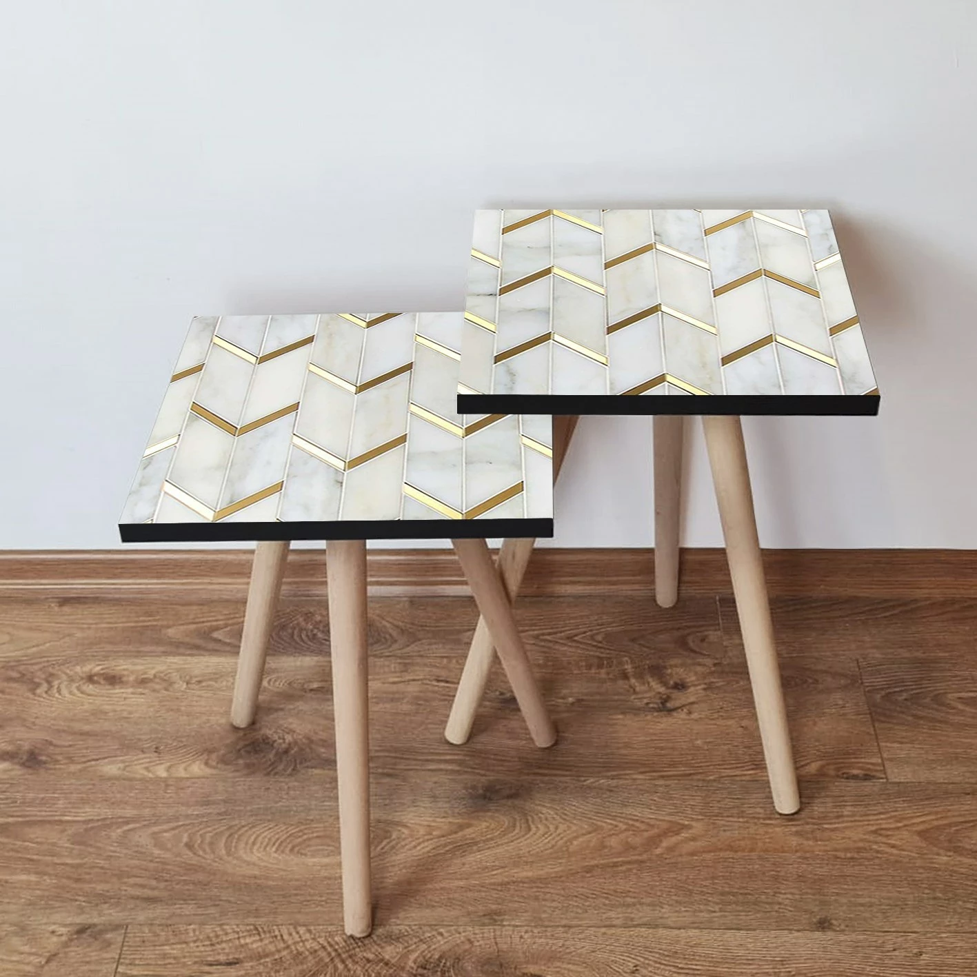 Set tavolinash ndihmëse të mbivendosura, dy copë, ngjyrë e bardhë dhe ari, Skye Decor, 2Shp273