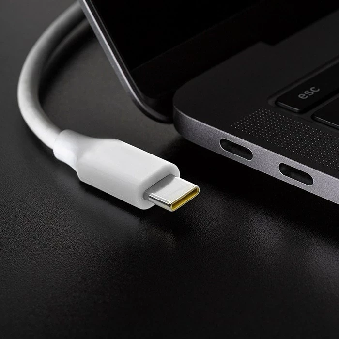 Adapter Qoltec 51039, 65 W, Universal, Bardhë